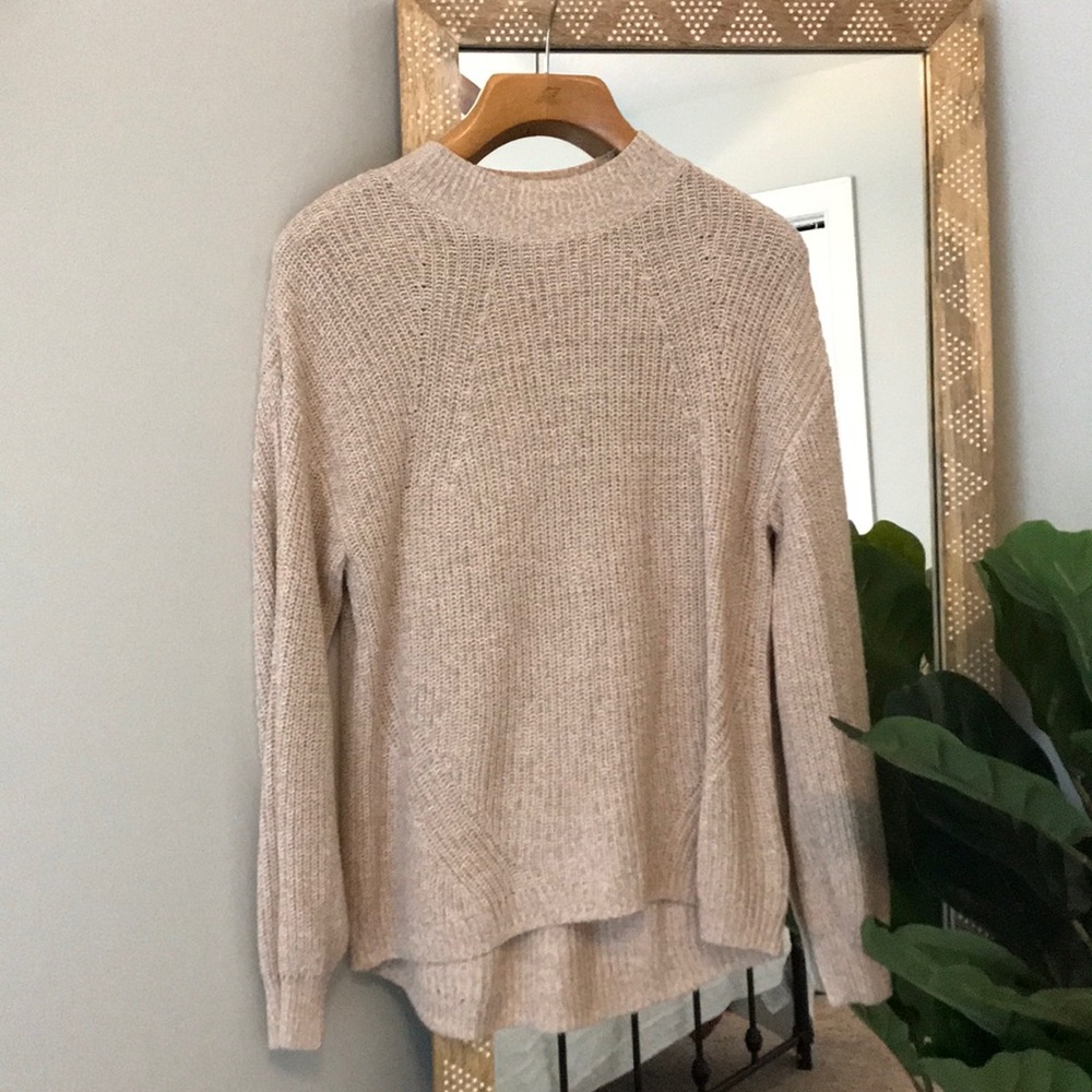Tan/Cream Crew Neck Sweater
